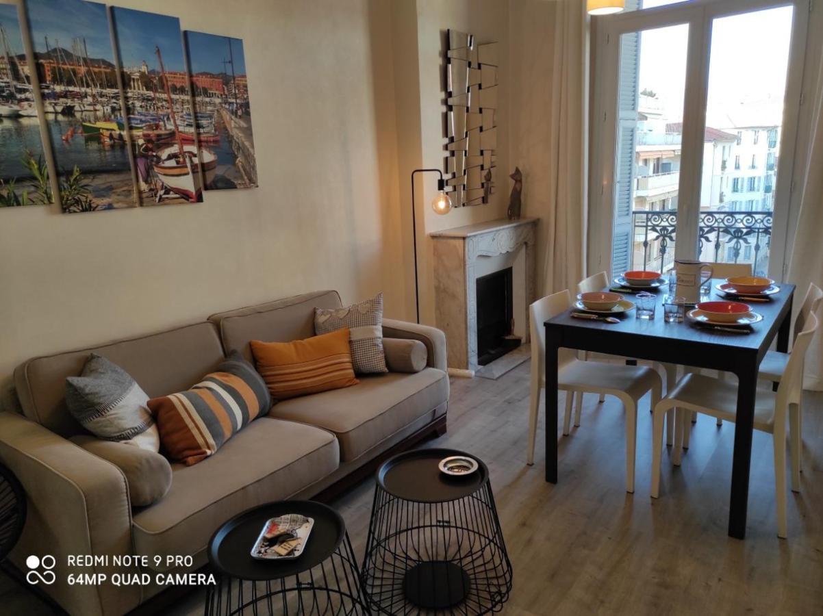 Pretty And Quiet Top Floor 2 Bedroom Flat In The Port Area Of Nice Exterior photo